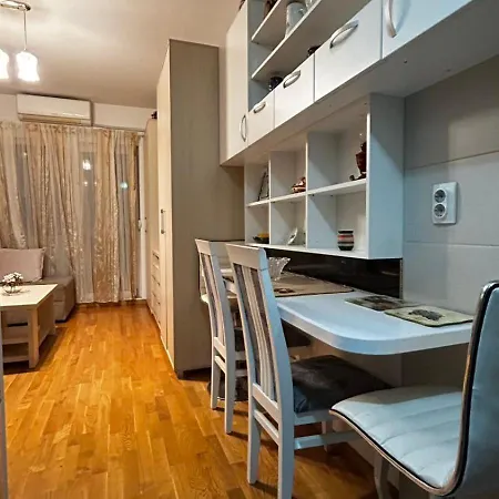 Sunrise Apartment Podgorica